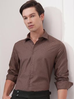 HIGHLANDER - Men Brown Cotton Blend Textured Slim Fit Formal Shirt