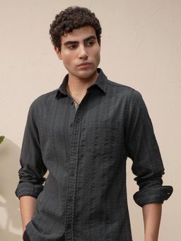 HIGHLANDER - Men Black Cotton Blend Self Design Slim Fit Shirt