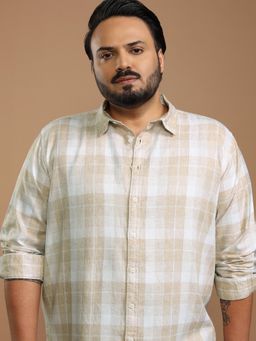 HIGHLANDER - Men Beige Cotton Blend Checks Regular Fit Shirt