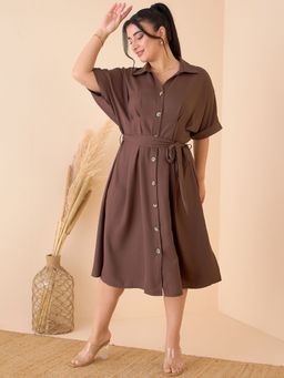 KASSUALLY - CURVE BY KASSUALLY Brown Solid Midi Length Shirt Dress