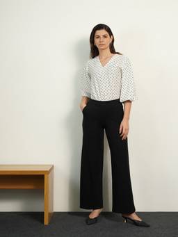 FABLE STREET - Polka Dot V-Neck White Top