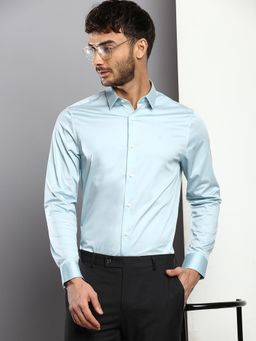 Calvin Klein - Men Blue Cotton Solid Slim Fit Shirt