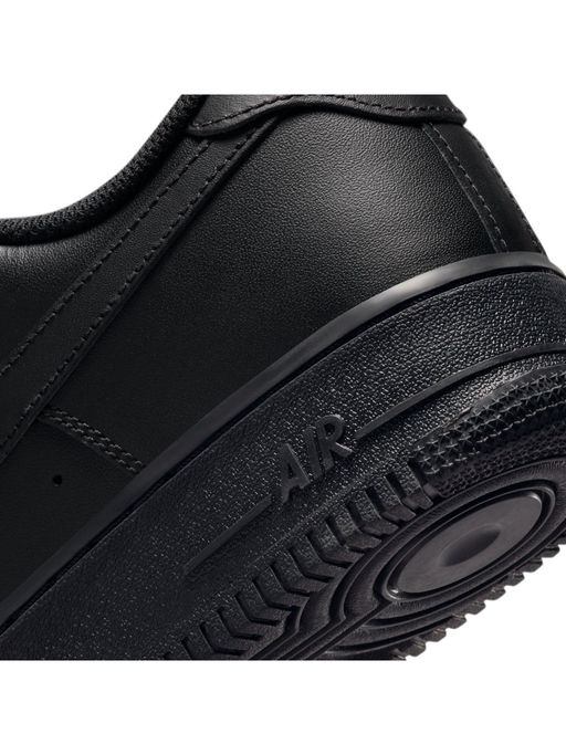 Buy Nike Men Air Force '07 NSW BASKETBALL Online Footlocker India