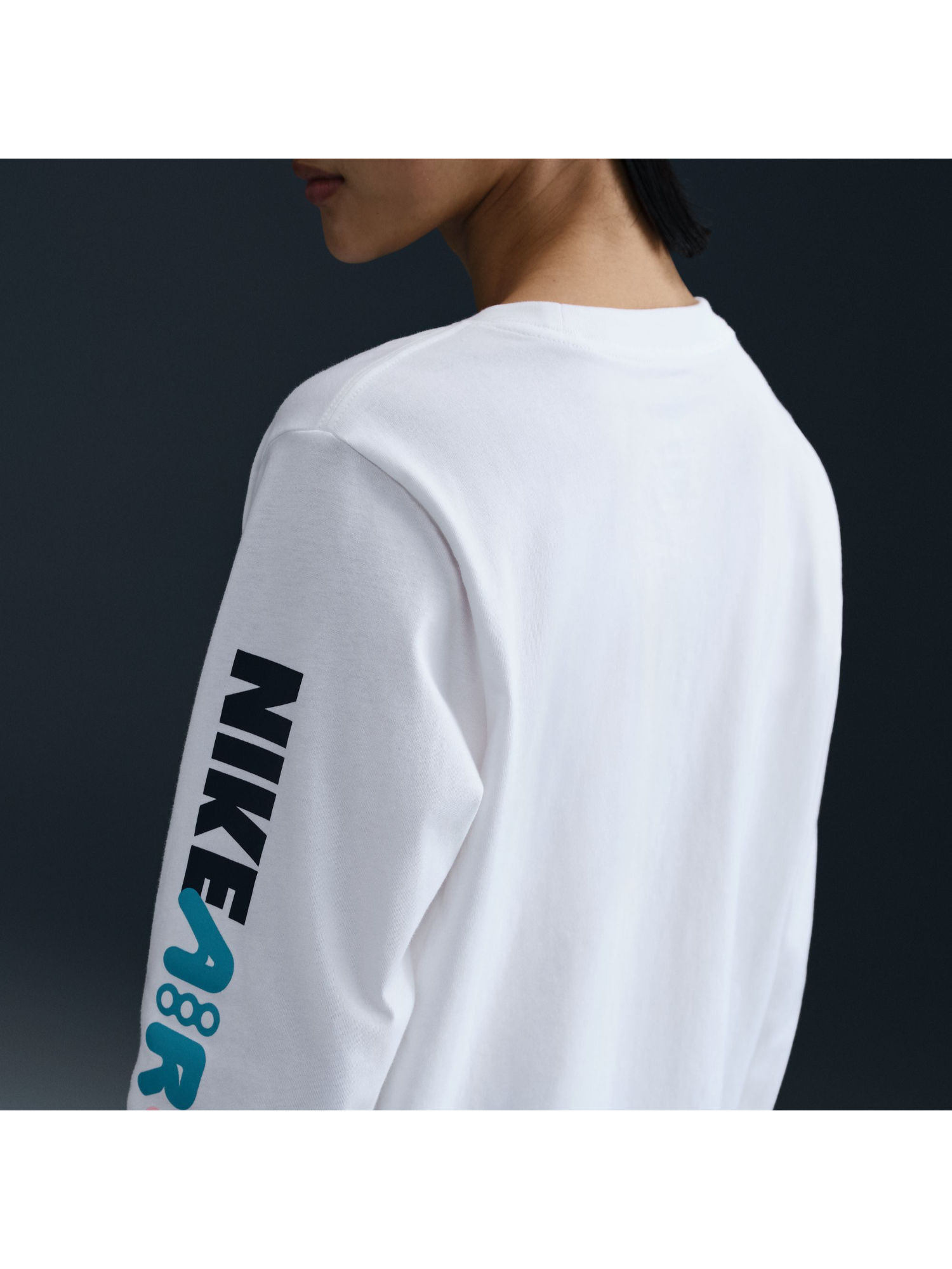 nike long sleeve graphic tee