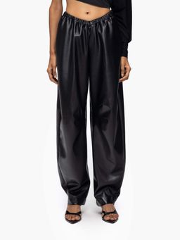 Qua - V-waist Pants