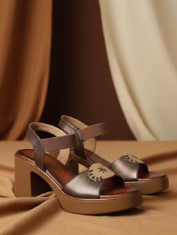 EZOK - W-1205 Lightweight Comfort Brown Sandal Heels