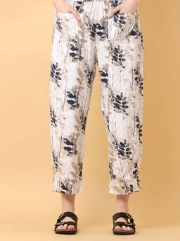 Black & Blah Blah - Relaxed Loose Fit Floral Printed Liva Rayon Pant