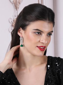 STILEADDA - Green Cascade Long Ad Stone Earrings