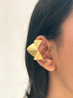 ISHKAARA - Gold Sculptural Fold Ear Cuffs