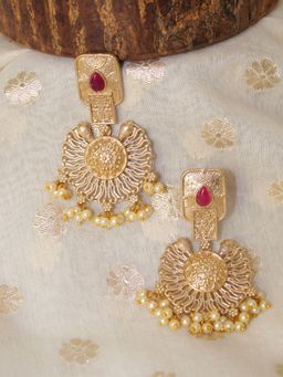 Spring Soul - Silva Sutra Pink Floral Pearl Drop Earrings