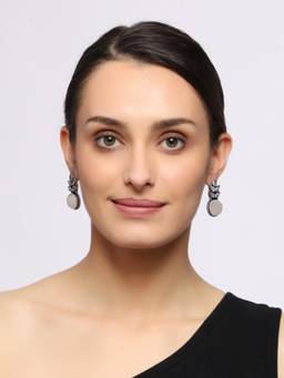VENI - Silver-Plated Classic Earrings