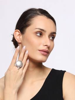 VENI - Silver-Plated Beaded Oxidised Adjustable Finger Ring