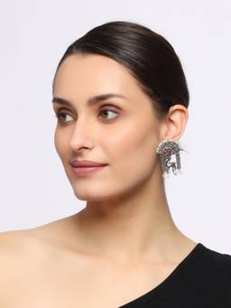 VENI - Silver-Plated Classic Studs Earrings