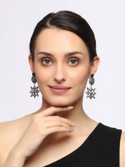 VENI - Silver-Plated Classic Earrings