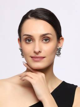 VENI - Silver-Plated Oxidised Classic Earrings