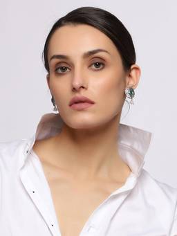 VENI - Silver Plated Classic Earrings