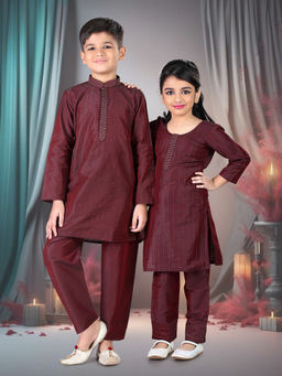 Pehanaava - Girls Wine Cotton Blend Striped Kurta with Trousers (Set of 2)