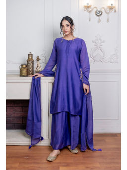 SIARA WOMEN - Purple Chanderi Silk Embroidered Kurta and Palazzo with Dupatta