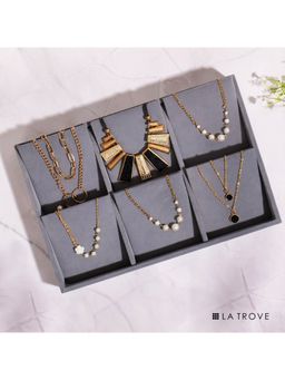 La Trove - Luxury Velvet 6 Slot Necklace Organiser Jewellery Tray