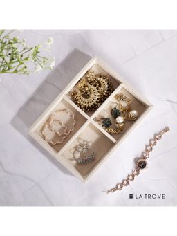 La Trove - Luxury Small 4 Grids Jewellery Tray (20X16X3.5 Cm)