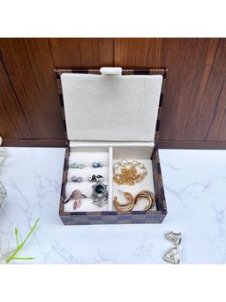 La Trove - Portable Ring Plus Plain Storage Box Organizer