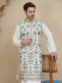 Jompers - Men White Floral Embroidered Straight Kurta