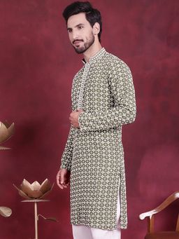 Jompers - Men Green Viscose Rayon Embroidered Straight Kurta