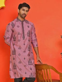 Jompers - Men Magenta Embroidered Silk Blend Kurta