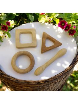 neemtoys - Wooden Teethers Are Designed with Your Babys Safety and Comfort In Mind (Pack of 4)