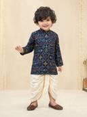Navy Blue color option, Currently selected