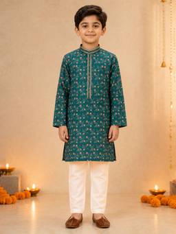 Vastramay - Bottle Green Cotton Blend Floral Print Knee Length Kurta And Pyjama