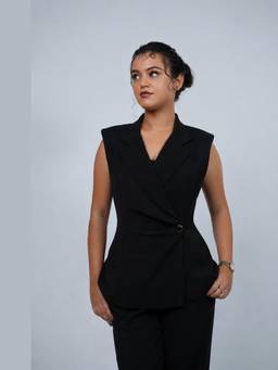 SG.Label - Signature Wrap Vest - Jet Black