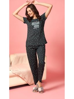 Quira - Women Green Pure Cotton Printed Top with Pyjama