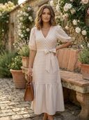 Beige color option, Currently selected