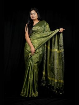 Isadora Life - Green Checks Pre-Draped Saree with Unstitched Blouse