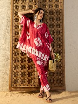 Mabish By Sonal Jain - Maroon Tie-Dye Anti Fit Kaftan with Pant (Set of 2)