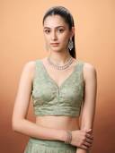Green color option, Sold out, Currently selected
