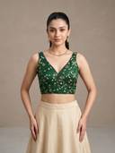 Green color option, Sold out, Currently selected