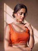 Orange color option, Sold out, Currently selected