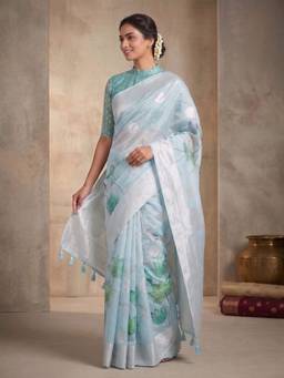 INDDUS - Women Floral Printed and Zari Embroidered Saree