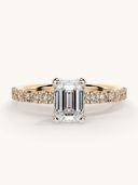 Rose Gold color option, Currently selected