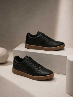 WROGN - Men Black Polyurethane (PU) Lace-Ups Sneakers