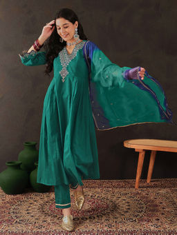 KVS FAB - Green Silk Blend Zari Sequence Embroidered Kurta Pant & Dupatta (Set of 3)