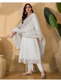 KVS FAB - White Silk Blend Zari Sequence Embroidered Kurta Pant & Dupatta (Set of 3)