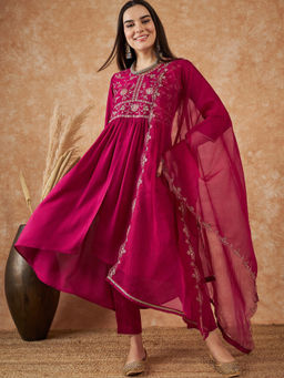 KVS FAB - Magenta Silk Blend Zari Embroidered Kurta Pant & Dupatta (Set of 3)