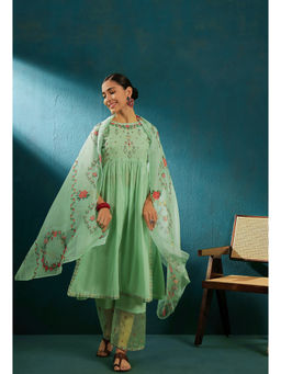 KVS FAB - Women Green Embroidered Sequence Mal Kurta Pant & Dupatta (Set of 3)