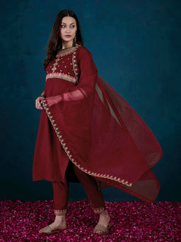 KVS FAB - Embroidered Sequence Maroon Silk Blend Kurta Pant & Dupatta (Set of 3)