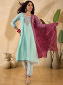 Green color option, Sold out, Currently selected