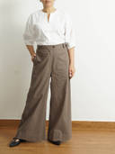 Taupe color option, Currently selected