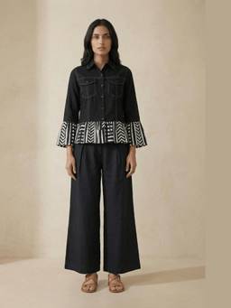Western Era - Black Panel Stripe Stitch Shirt with Trousers
